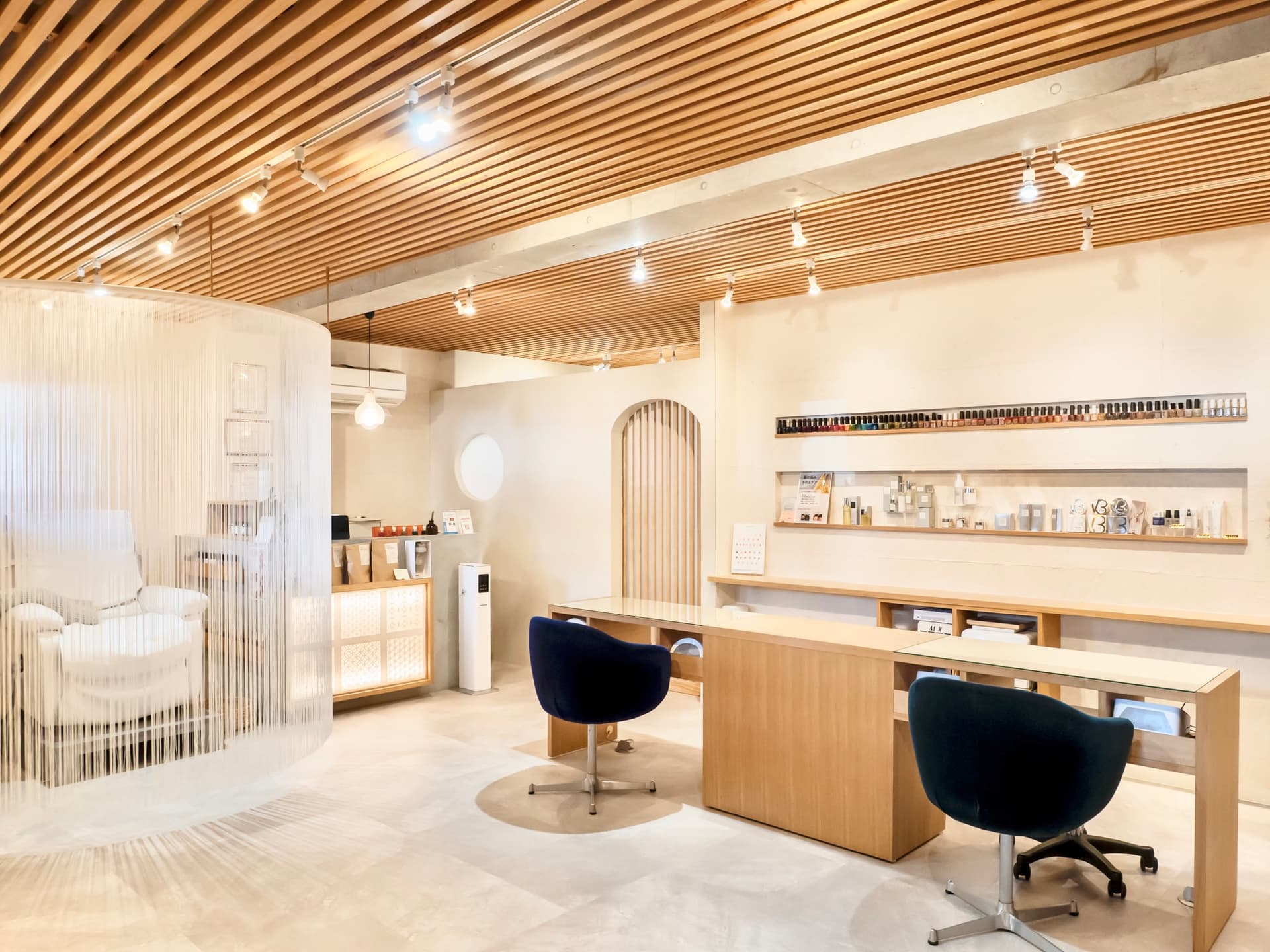 リラックスできるサロン内観